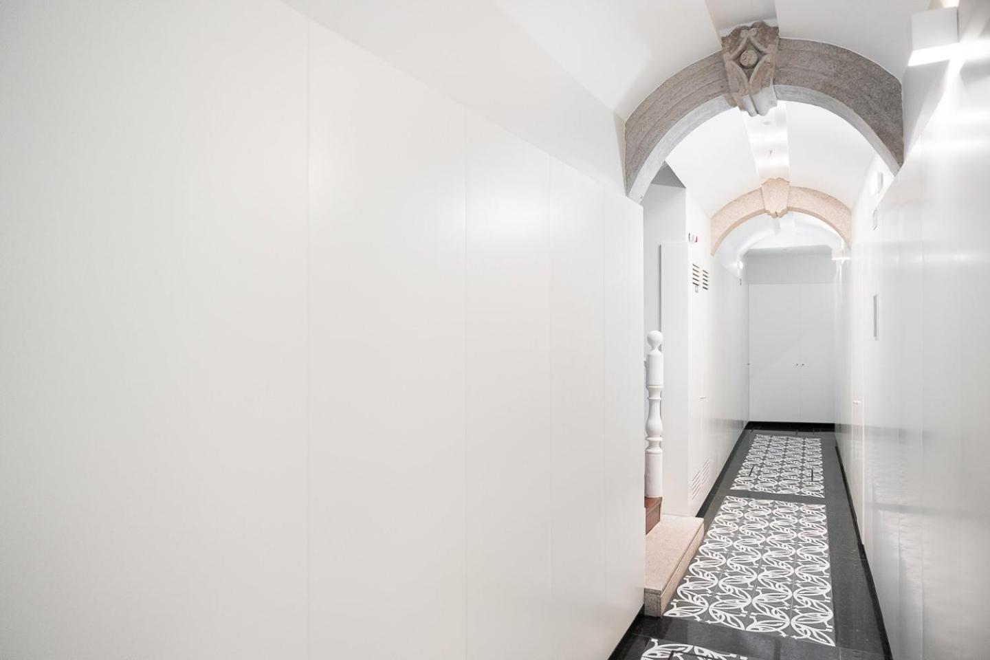 Guestready - Contemporary Studio In Porto Exterior photo
